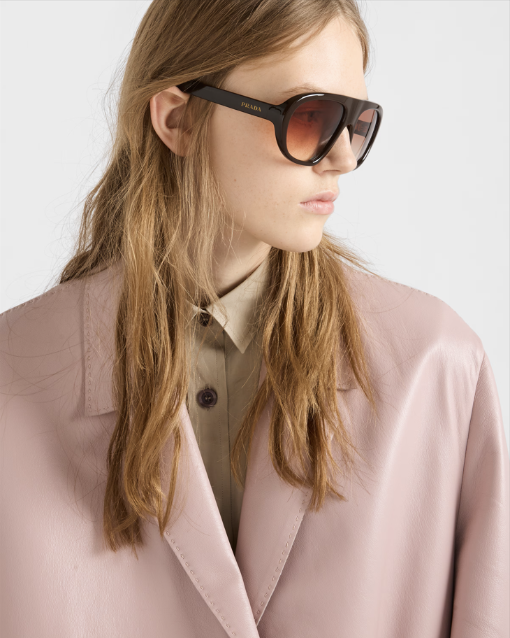 Lunettes de la marque PRADA